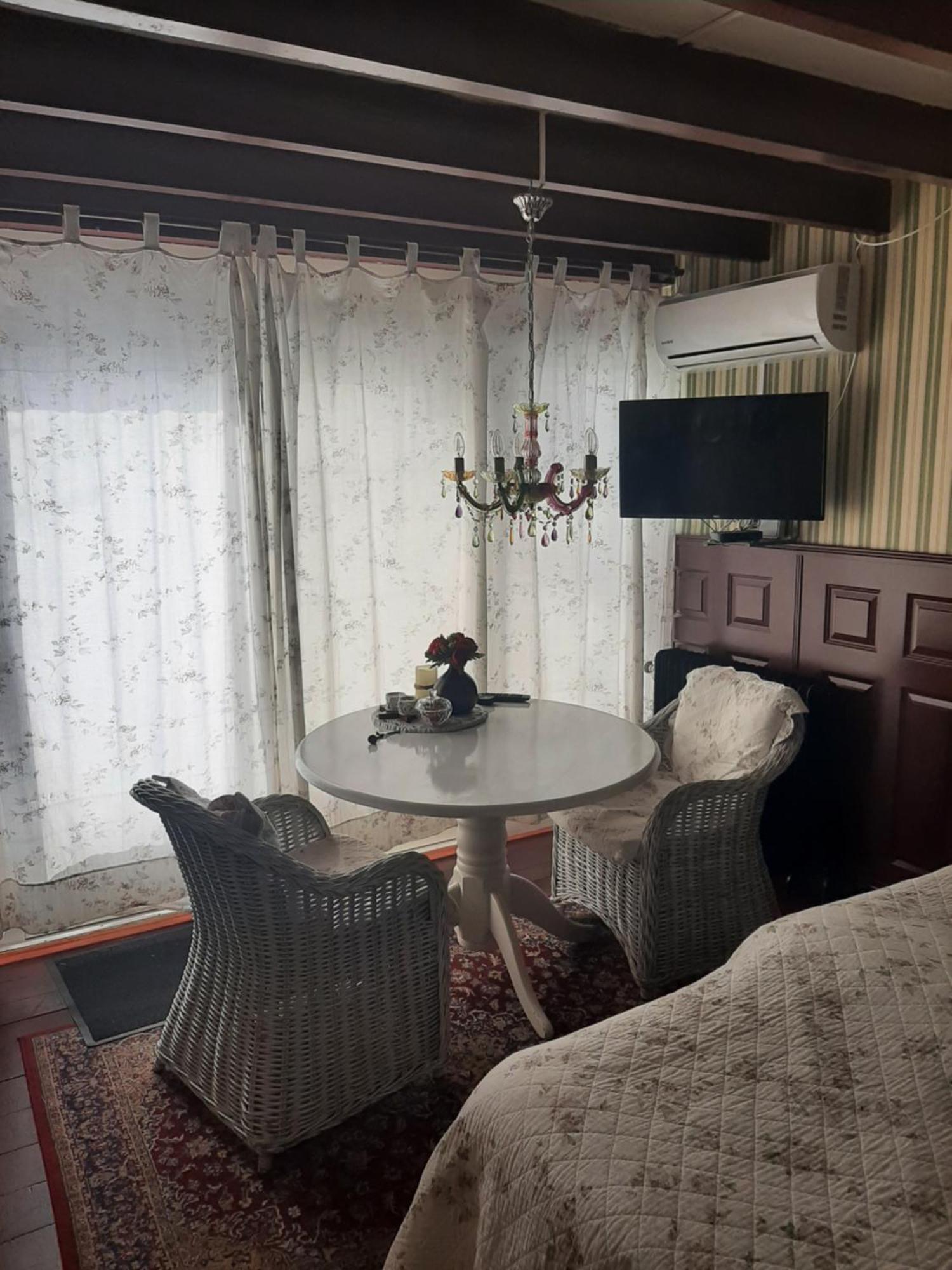 Bed And Breakfast Het Oude Bos Wijnjewoude Экстерьер фото